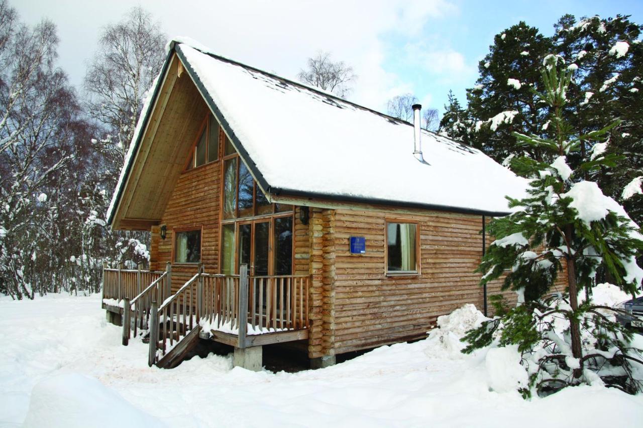 Macdonald Woodland Lodges At Macdonald Aviemore Resort Exterior photo